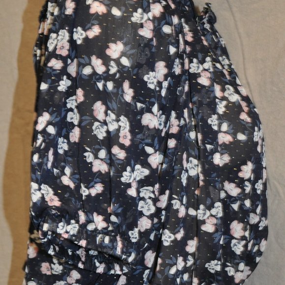 jon & anna contemporary womens black floral top sheer & sparkle sz large (32G) - Picture 3 of 9